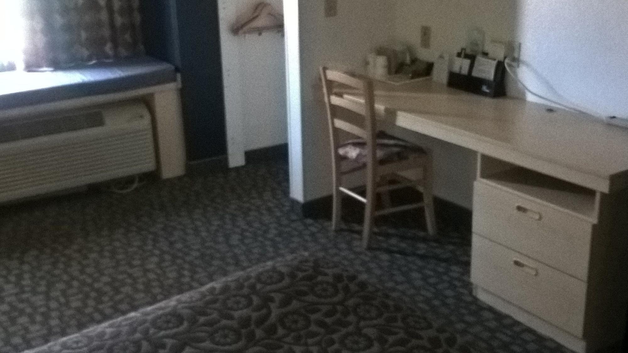Days Inn & Suites By Wyndham Hutchinson Ngoại thất bức ảnh